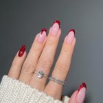 20+ Gorgeous Christmas Nail Arts To Beautify Yourself